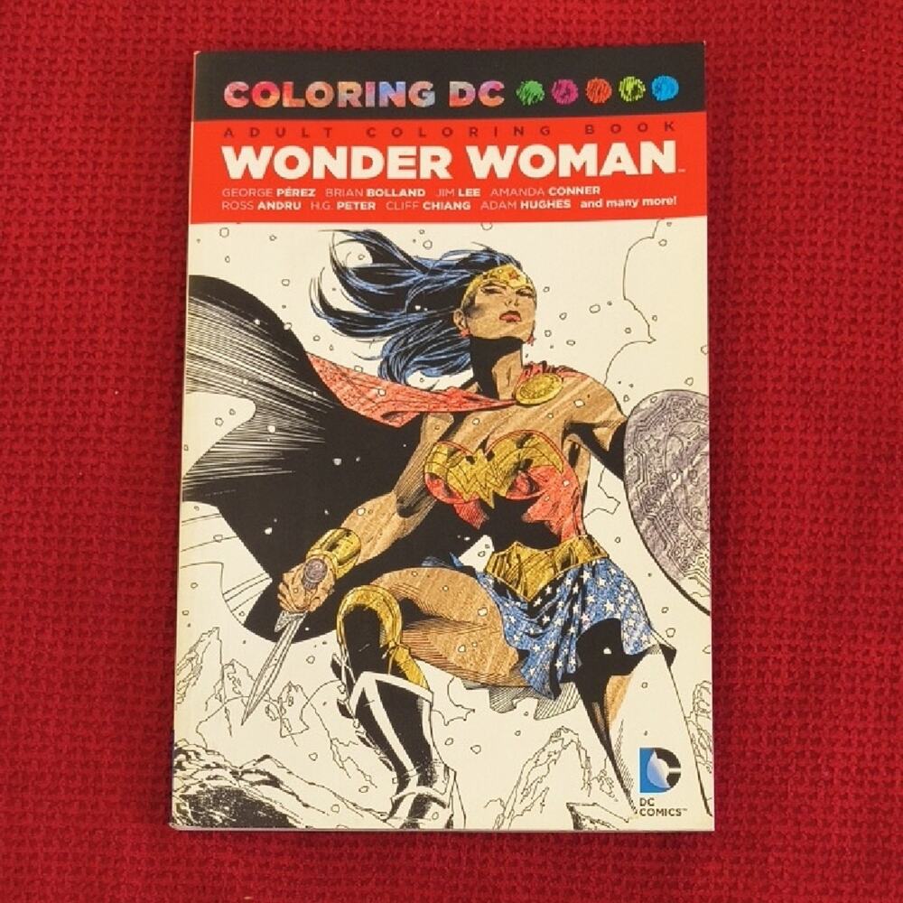DC Comics Wonder Woman Coloring Book NWT